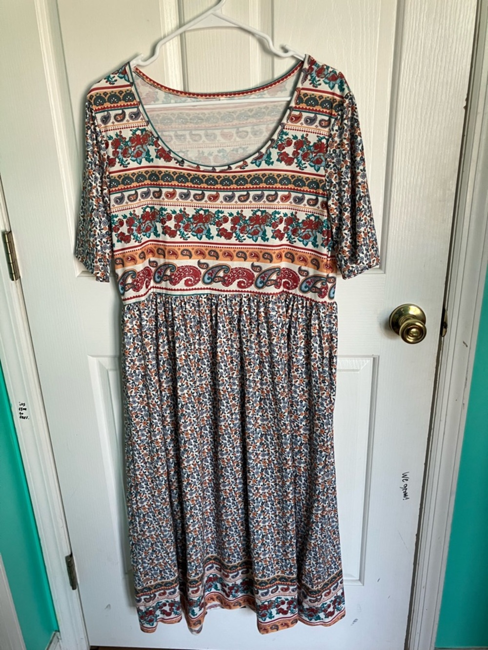 Floral & Paisley Printed Scoop Neck Women’s Dress - Multicolor